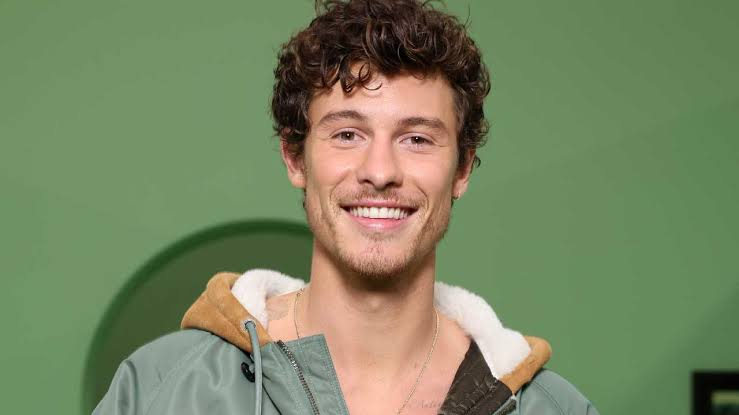 EdwardsEri76248's tweet photo. Celebrate Canadian singer Shawn Mendes, born on August 8, 1998. Let's jam to his hits today! 🎤🎉

 #ShawnMendesDay #CanadianTalent https://t.co/mC4iQftjJX