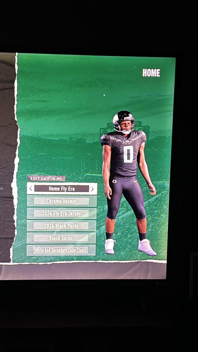 Kbez23's tweet photo. Yup. @oregonfootball & @EASPORTSCollege, this makes me very happy π€πΎ #GenerationO #GoDucks #CFB25 https://t.co/XXuYKE5DJt