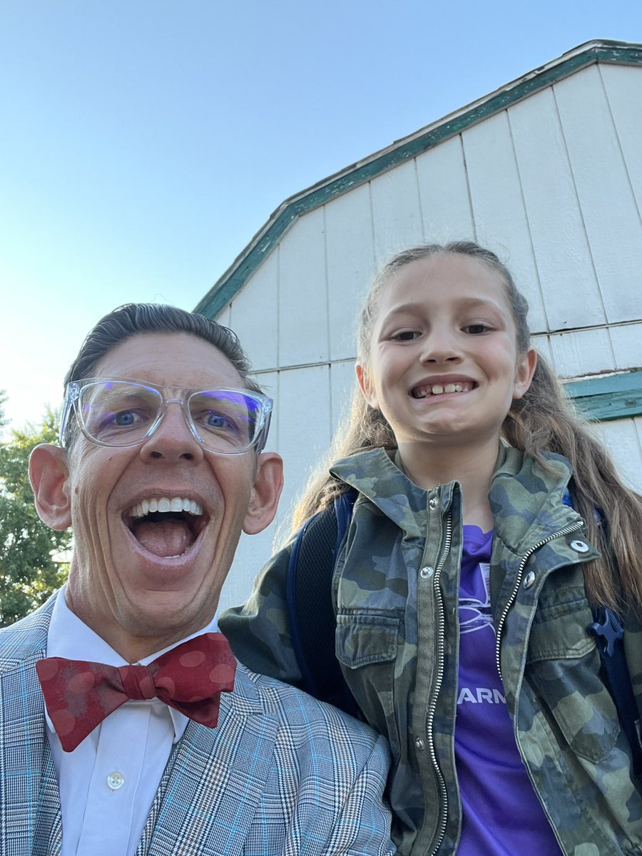 Hey Holt Public!  Yesterday was the first day of school at Dimondale!  Check this first day of school pic! #holtramseverywhere #gohps