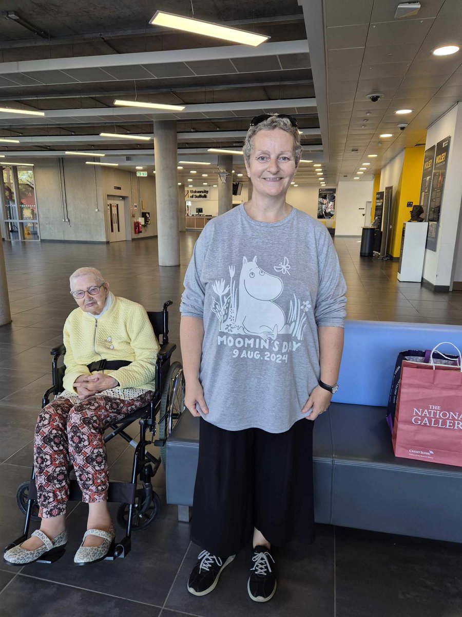 tina Canham tweet media