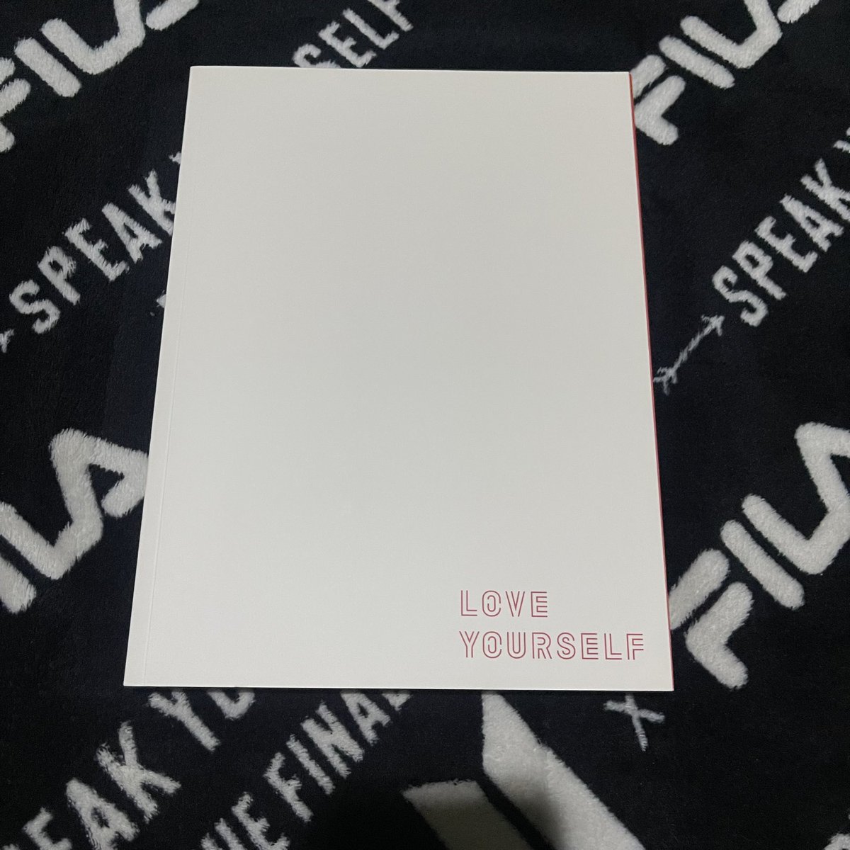 Eternally7PH's tweet photo. #Eternally7ONHAND 8.8 ONHAND SALE 

love yourself program book @ 380

📆dop: aug 20 
🛳️ONHAND &amp; READY TO SHIP
🚫no cancellation/bogus buyers 

comment mine or dm us to claim https://t.co/DAU6vkCBAc