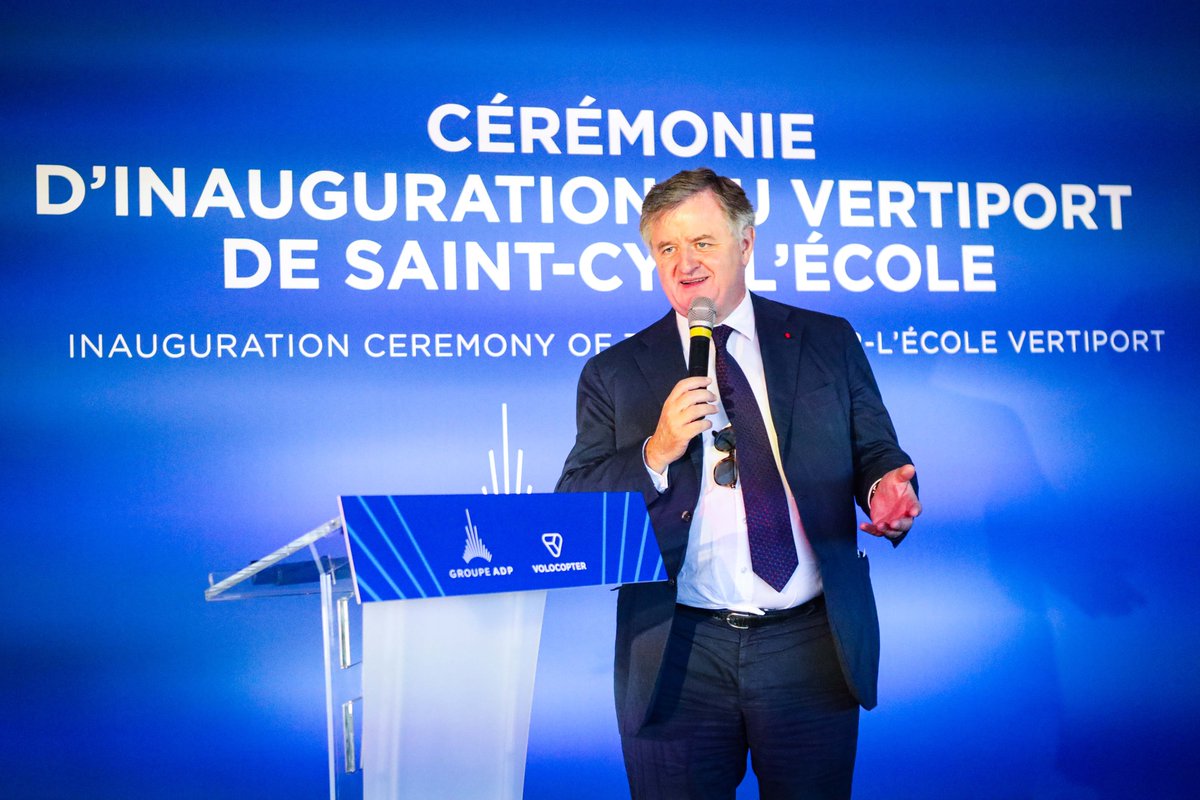 Augustin de Romanet tweet media