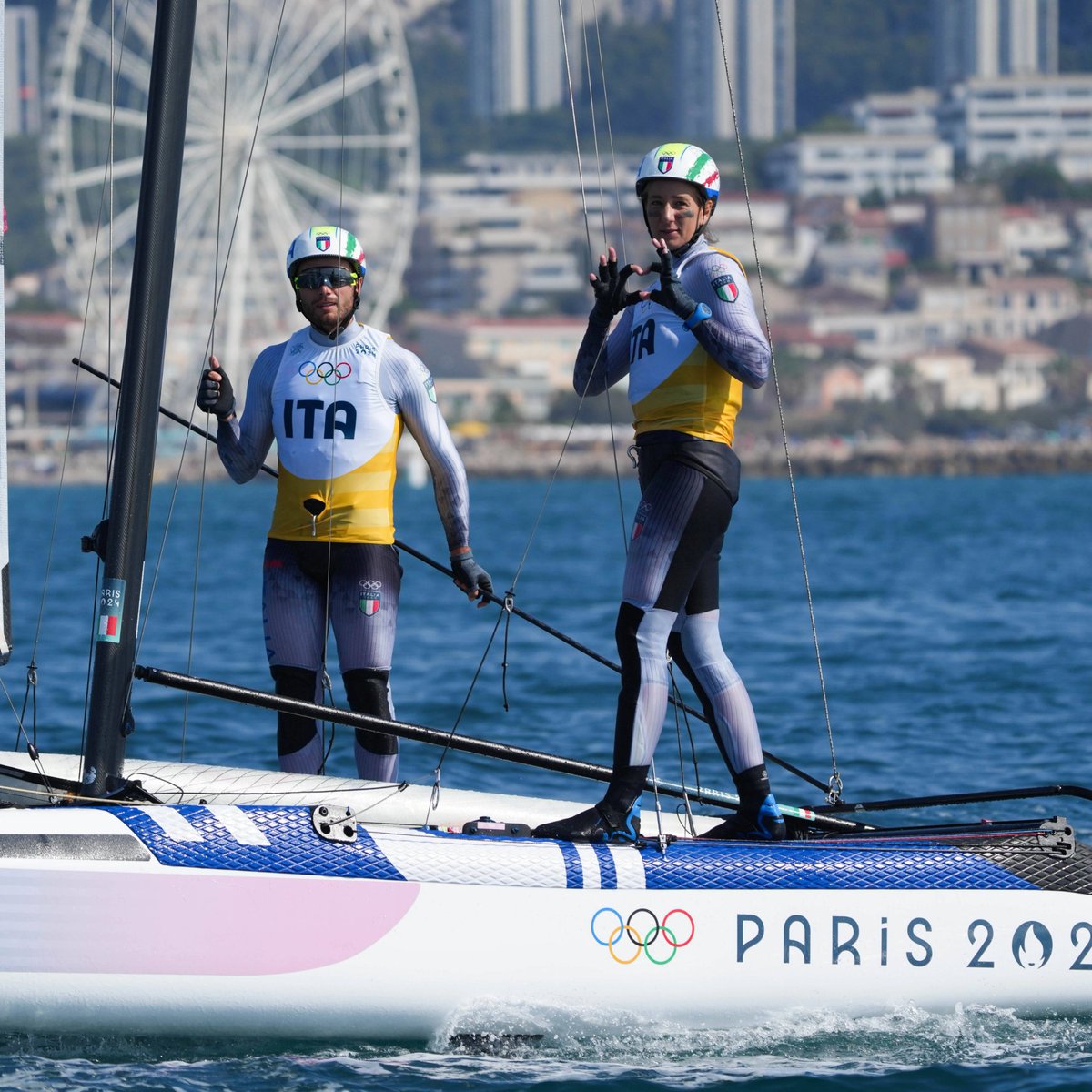 Santi pochi.
Poeti meno che mai.
Ma i navigatori resistono indomiti in questo paese.
VAMOS POR EL ORO TITA/BANTI.

#Paris2024