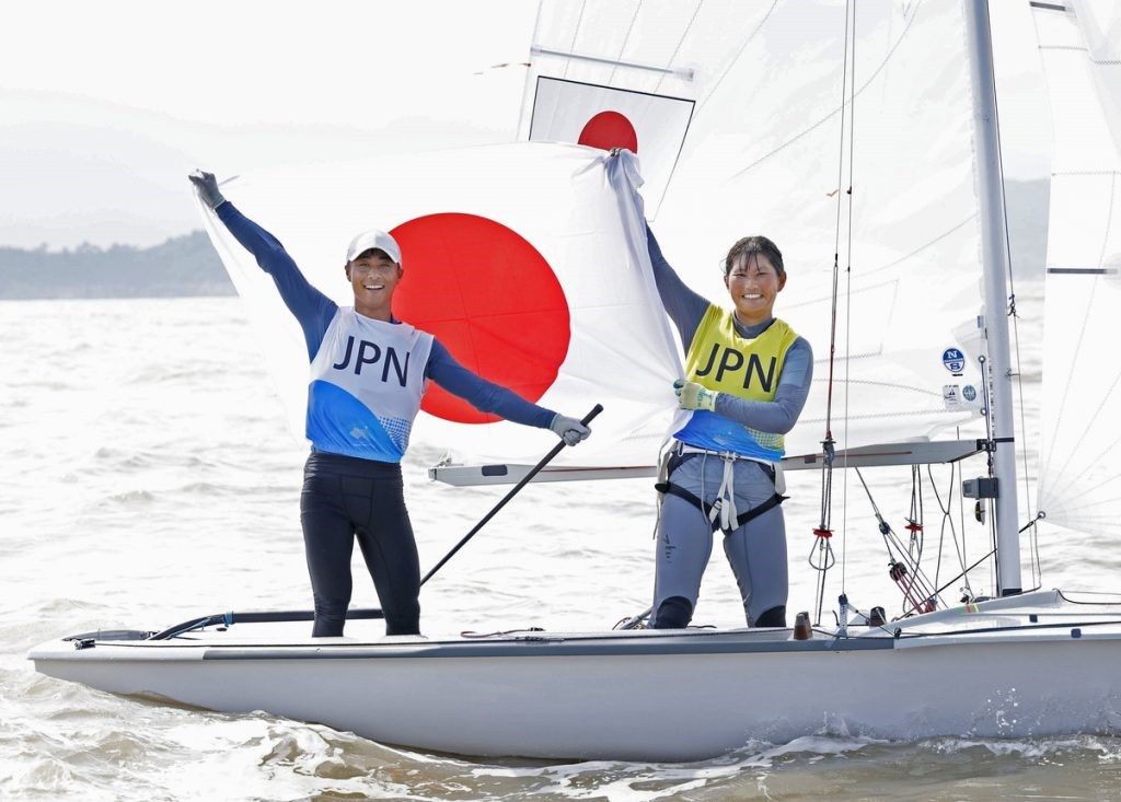 ASAFUpdates's tweet photo. Congratulations to Keiju Okada and Miho Yoshioka from Japan for winning the Silver Medal in the Mixed Dinghy 470 Race at Paris 2024 and keeping the Asian Flag flying high!

@ASAFUpdates @worldsailing @JSAFofficial #Paris 2024 #Marseille #ASAF MNAs https://t.co/K5rw1bpEAd