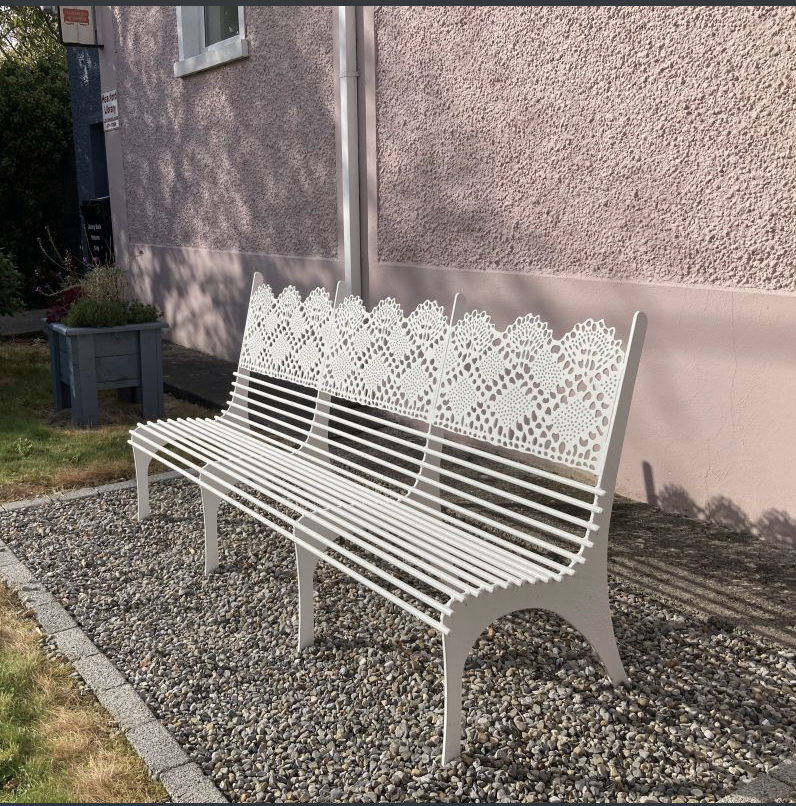 walkerspectacle's tweet photo. @edcoulson 's Headford Lace Trail was the winner of our Sound Walk September 2023 award. https://t.co/GFvTPxlPzi Pop on headphones to explore Headford's lace-making past in this charming audio-walk. Got a soundwalk you'd like to submit for SWS24?  #SWS24 https://t.co/42eyZcmxLL https://t.co/pc28oyG3Iu