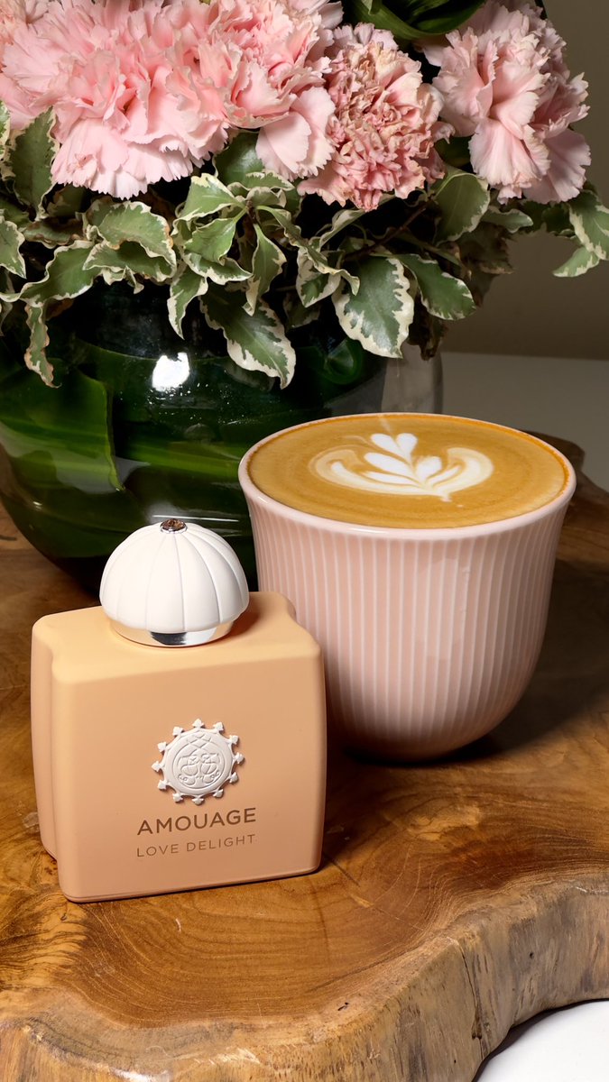 🌿
🌿🌿
دعوة للاستمتاع 
بكل مباهج الحياة 
من الازهار الرقبقة 
الى الحلويات اللذيذة ✨
Love Delight By  
Amouage 
#رابطة_عشاق_العطور 
#قصة_عطر 
#قهوةوعطر 
#amouage
#coffee 
#قهوة  
🌿🌿
🌿