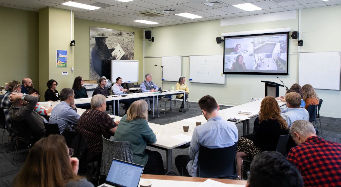 dpc_chat's tweet photo. Exciting news!! We are hosting our very first 🇦🇺Australia-based 🇦🇺 DPC Members Unconference and Networking Event on 15 October👉🏾https://t.co/AOUwLR2n5d for our members in #AustralAsia and #AsiaPacific

Thank you @naagovau for having us over in Canberra🤗
#DPCAus_Unconf #DPCAus https://t.co/tyzwq8C4X0