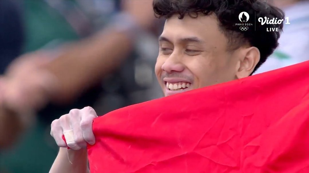 idextratime's tweet photo. APRESIASI UNTUK ATLET YANG BARU SAJA MENGHARUMKAN NAMA BANGSA, VEDDRIQ LEONARDO. 🇮🇩👏🏼👏🏼 https://t.co/nmecR3GbqV
