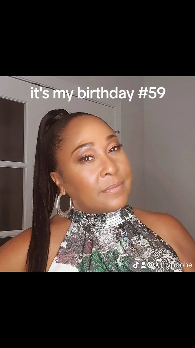 Happy Birthday to me #59! Thank you Lord for another day. Let my life glorify you in all that I do 🙌🏽🙏🏽