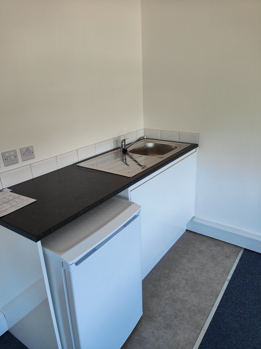 LJ Cleaning Services (UK) Ltd tweet media