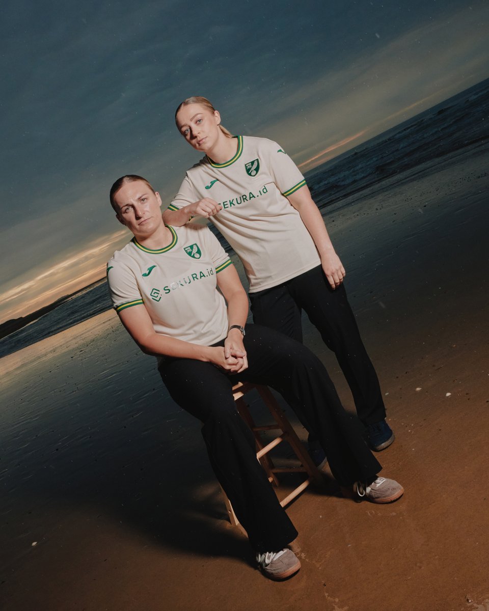 NorwichCityWFC's tweet photo. Toddy and KK looking 🔥❤️‍🔥 https://t.co/ovlfRtdWE4