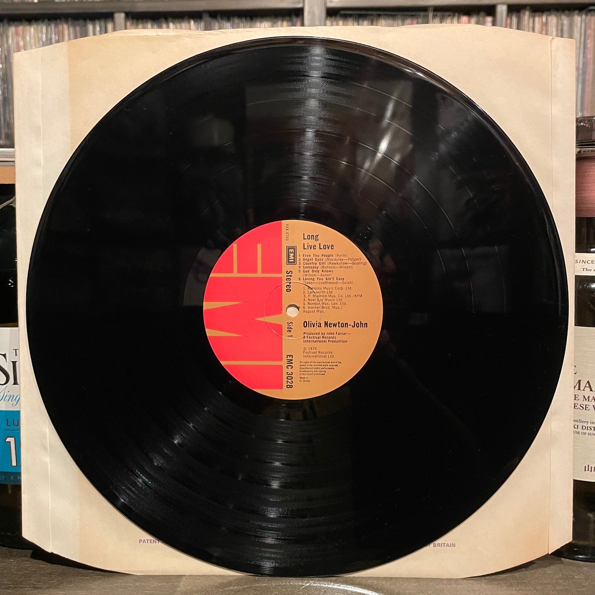 MILEHIGHCLUB202's tweet photo. ほなLPいこか
OLIVIA NEWTON-JOHN / LONG LIVE LOVE [’74 EMI --- EMC 3028]
#OliviaNewtonJohn #LongLiveLove #JohnFarrar #NickIngman #listeningbar #vinylbar #musicbar #レコードバー #mhc08082024
https://t.co/NzTvEEKiYJ https://t.co/xSOaEgnCJF