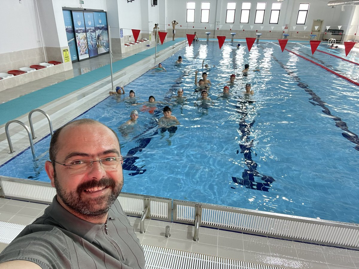 An itibariyle yarı olimpik yüzme havuzumuz…

🇹🇷Mutluluğun tarifi🇹🇷 
<a href="/dbdevletbahceli/">Devlet Bahçeli</a> <a href="/sadirdurmaz/">Sadir Durmaz 🇹🇷</a>