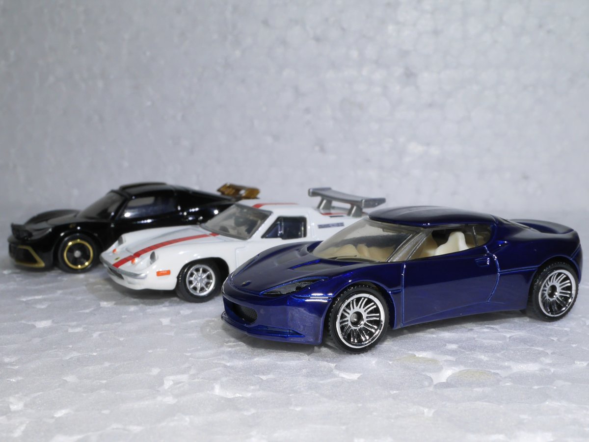 haruna9612HALRS's tweet photo. #ミニカー
#マッチボックス
#MINGT
エキシージとヨーロッパは #トミカ
見ての通り ヨーロッパは あの仕様 (^^;
エキシージはチョイ謎仕様だったんで
調べてみたら WRC用の R-GT仕様らしい
まぁ究極のロータスはやっぱ F1マシン だね https://t.co/RtDiwe6ZBg