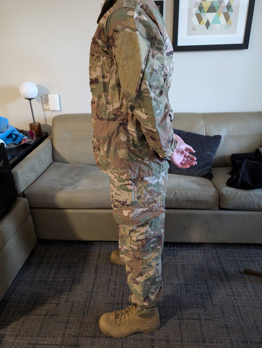 CapturedCamo tweet media