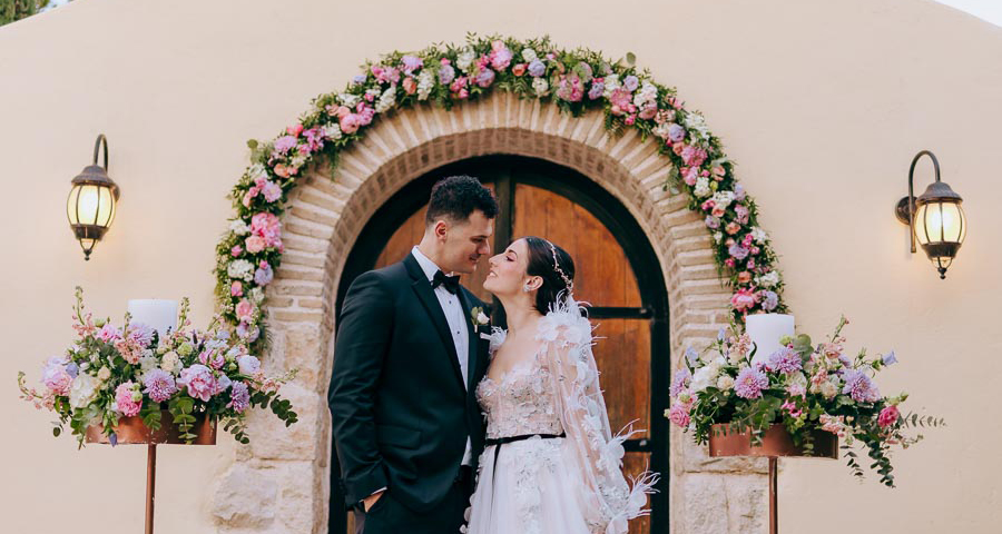 Chic&StylishWeddings tweet media