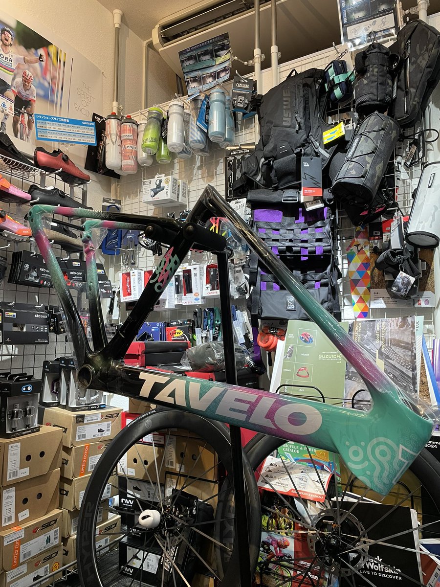 Queenie_Liella's tweet photo. ついに来た…
#Arow
#Tavelo
#tavelobikes https://t.co/1ScNISDKhi