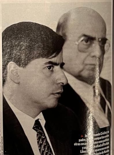 CristoBustos's tweet photo. Hoy hace 27 años un comando del ELN acribilló en forma salvaje a mi papá cuando entraba a su consultorio en el centro de Cúcuta.Hoy siguen en las mismas y se niegan a avanzar en La Paz.Un abrazo grandote papá hasta el cielo. Lo recuerdo todos los días de mi vida. https://t.co/AikFn7PJSV