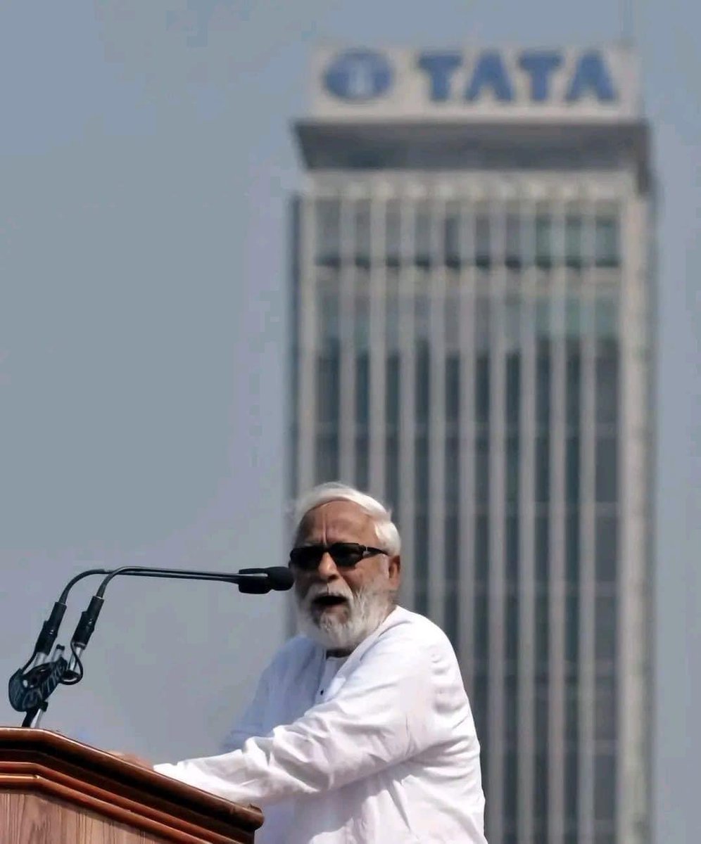 iamsurajit07's tweet photo. লাল সেলাম কমরেড… ✊❤️ 
ভাল থাকবেন তারাদের দেশে… 💔 https://t.co/T4vfGoS4xZ