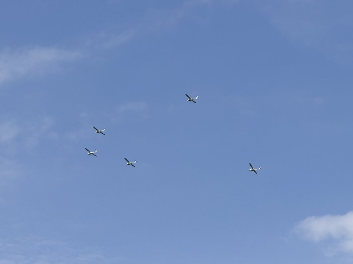 morellwest's tweet image. #eforce in der Luft!