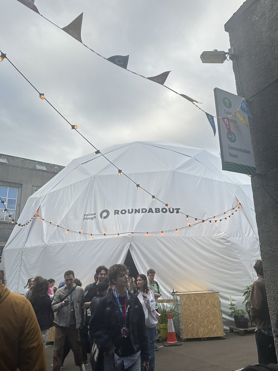 Aeron James tweet media