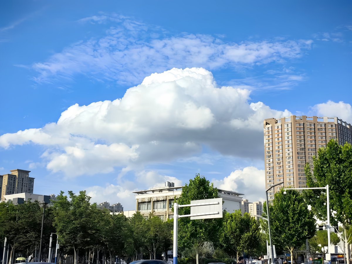 Weirdo20532's tweet photo. 时间过得好快，夏天就要结束了 https://t.co/w1rTzdCBTf