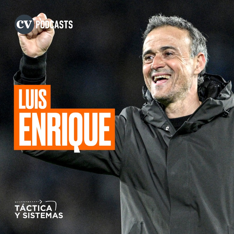 CoachesVoice_es's tweet photo. 🎙️#CVPodcast ¿Ya escuchaste el episodio de "Táctica y sistemas" relacionado con 𝐋𝐮𝐢𝐬 𝐄𝐧𝐫𝐢𝐪𝐮𝐞?

• Su perfil más personal.
• Sus influencias.
• El análisis de @luisferpo y @Alvaro_Romeo, acompañados por @marcoslopezarag, @bhernandezcoach y @Hektor83GS.🔝