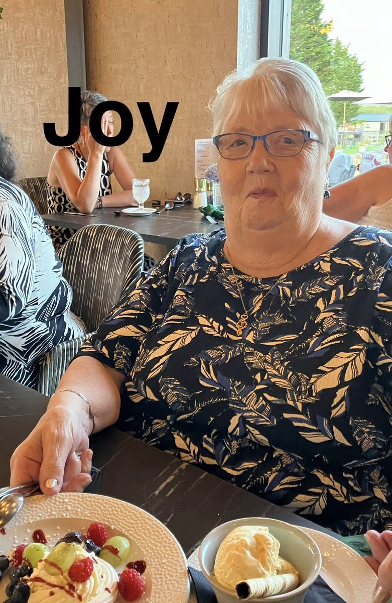 trudydavies1964's tweet photo. The Ladies of #RBL spent an enjoyable evening together at their annual summer social dinner. 🌺 There’s always cake or pudding at our meetings 😂 
#Arthurs Restaurant, Trefeglwys for their hospitality &amp; great food.
#RBLWS @PoppyLegion #WeWillRememberThem https://t.co/vNFjN3GICK
