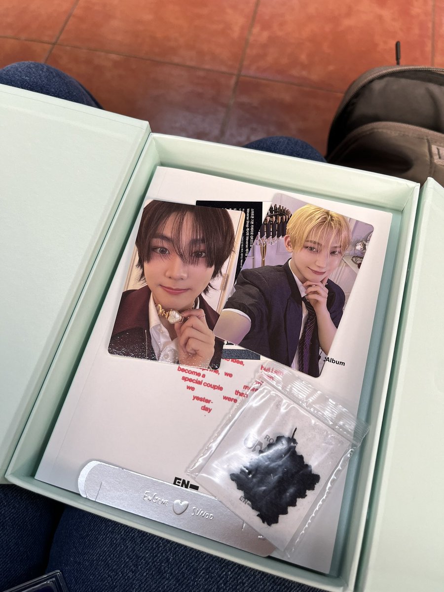 렌 is ia tweet media