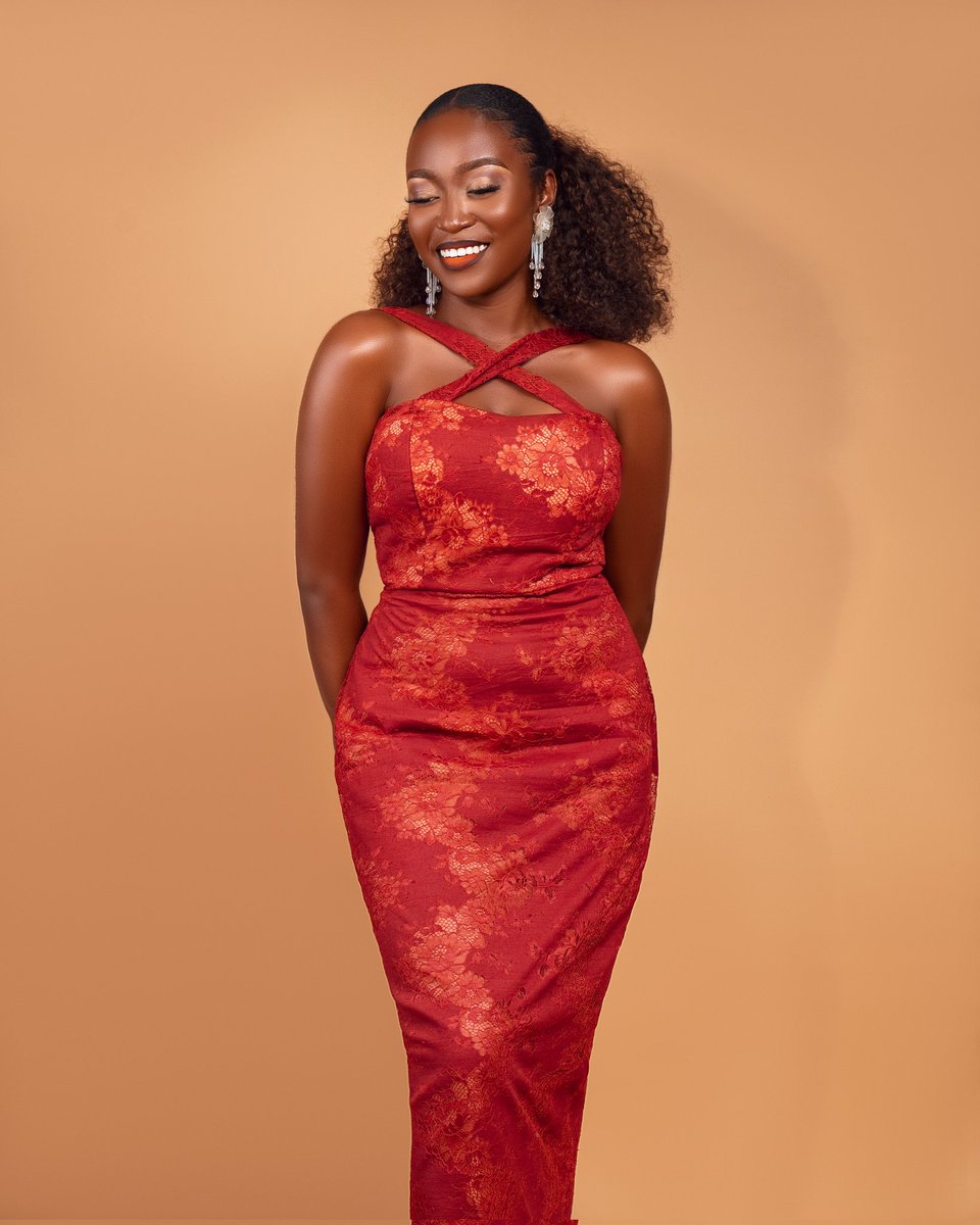 BlessingOloja's tweet photo. DJ, Play me the last 55 seconds of "Olufunmi Reimagined"🤭🤭.

It's my Birthday today!!!🥳 https://t.co/JlxzZYHw9x
