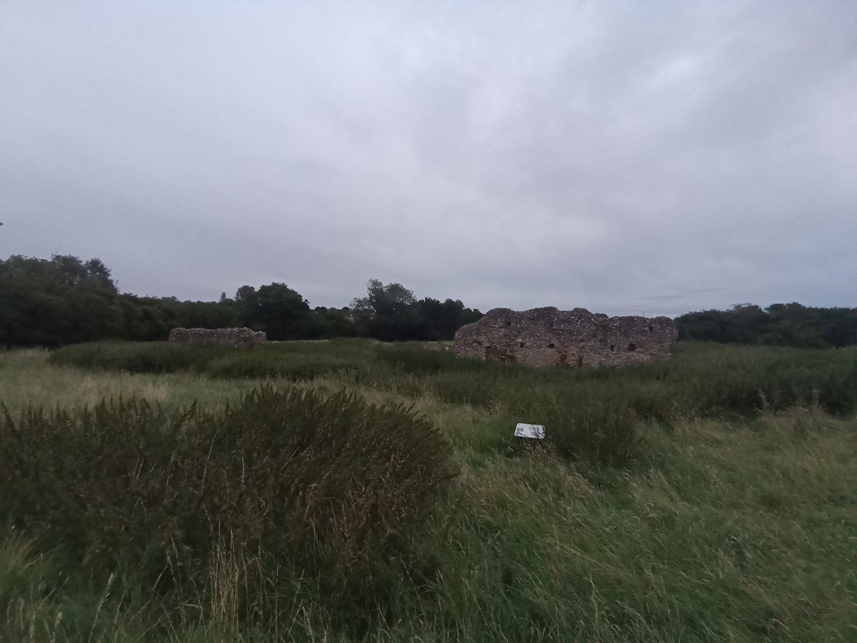 redmonds_arthur's tweet photo. Tilty Abbey in the dark last night, supposedly these little bits remain because death would come to anyone that broke them down...

See also the church whose strange proportions are the result of half being the remains of the, rather large, old abbey gateway chapel. https://t.co/8RR7TpDKPU