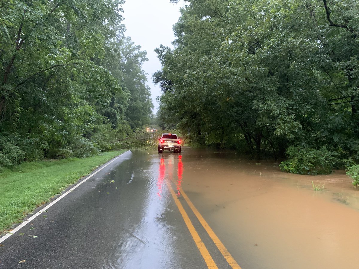 ⚠️We’ve seen several people get stuck this morning attempting to drive through flooded roadways. As we continue to feel the impacts of Tropical Storm Debby avoid driving through flooded roadways and be on the look out for fallen trees and downed power lines <a href="/WCCBCharlotte/">WCCB Charlotte</a>
