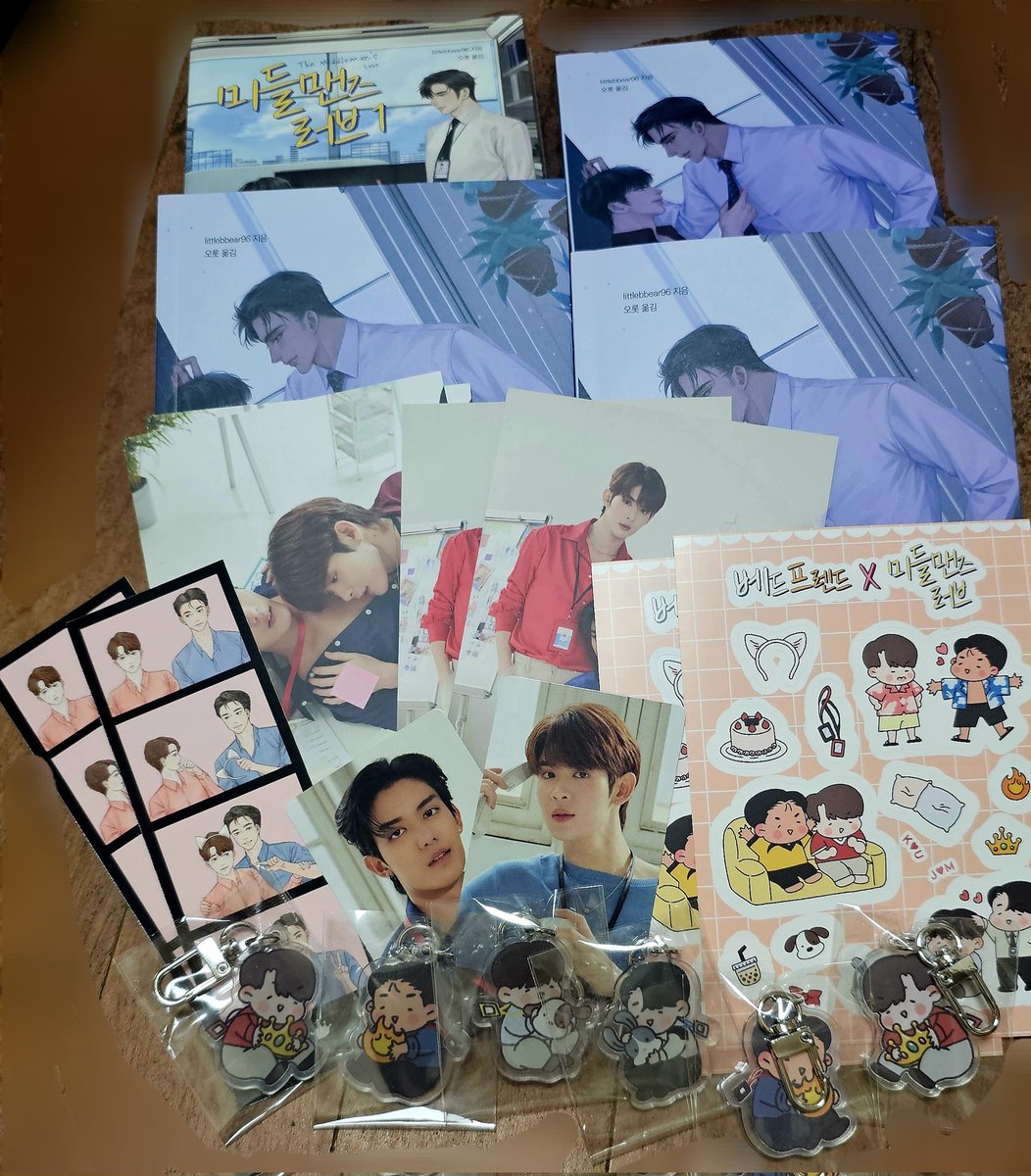 베드프렌즈 종이책으로  펀딩 기획및 진행해주신 테이블 출판사(<a href="/TaiBL_novel/">테이블(TaiBL)</a>) 에게 정말로 감사인사드립니다 🙇‍♀️❤️

저는  으아🔥와 킹👑의 베드프렌즈의 로맨스를 종이책으로 볼수있게 되어서 너무 기쁩니다🥹

그리고  번역해주신 오롯(<a href="/Orot_ome09/">오롯(Orot)</a> )님께도 정말 감사하다는 말씀 드리고 싶습니다 🙇‍♀️