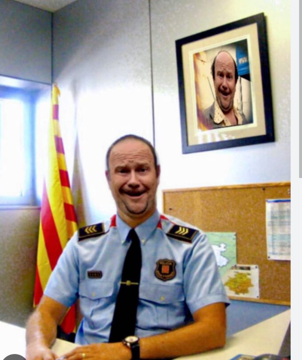 Los mozos son el mejor cuerpo policial de España y lo tienen todo controlado.
😂😂🇪🇦🇪🇦