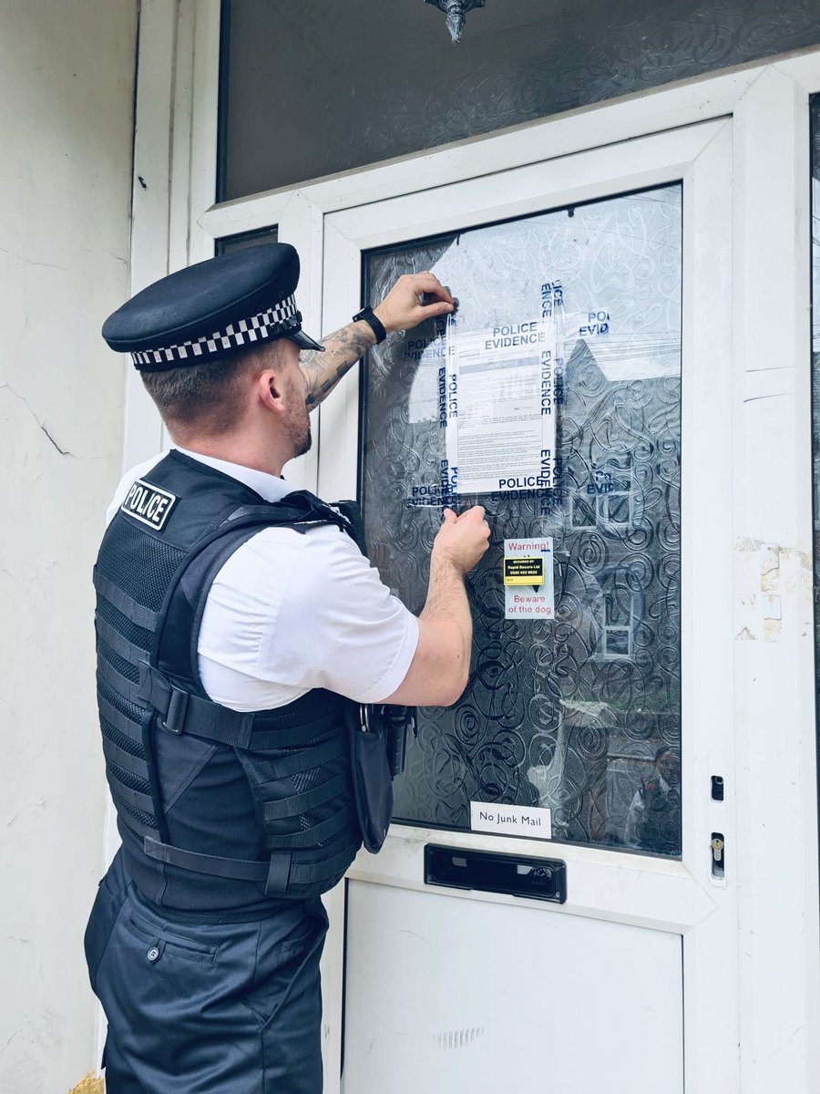 MPSHarlesden's tweet image. After #HarlesdenTCT officers identified an address being used by squatters, contributing to #ASB in the area, the team arrested 7 occupants before attending court today, successfully obtaining a 3 month #ClosureOrder on the premises. It has also been secured by police #Harlesden