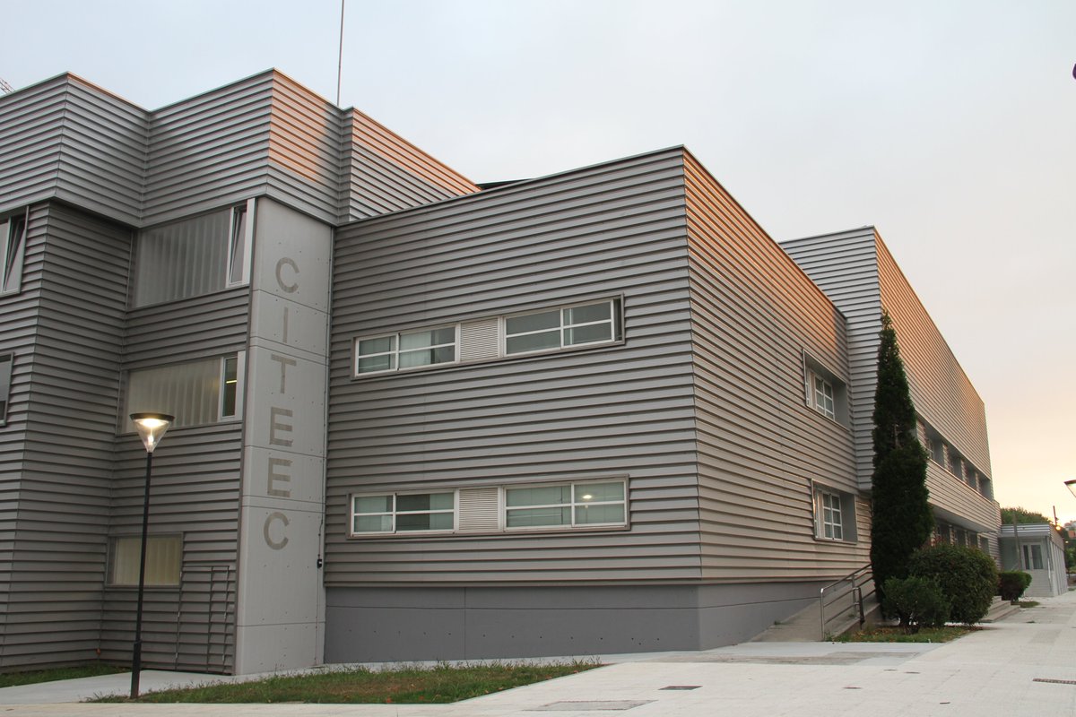 🗣️O noso centro consegue + 1Millón💶 na convocatoria de Proxectos de Xeración de Coñecemento 2023 do Plan Estatal de Investigación Científica, Técnica e de Innovación 
▶️7 proxectos financiados de 8 solicitados❗️❗️ 
Seguimos coa excelencia científica 🔝
➕bit.ly/3Ae0Rbl