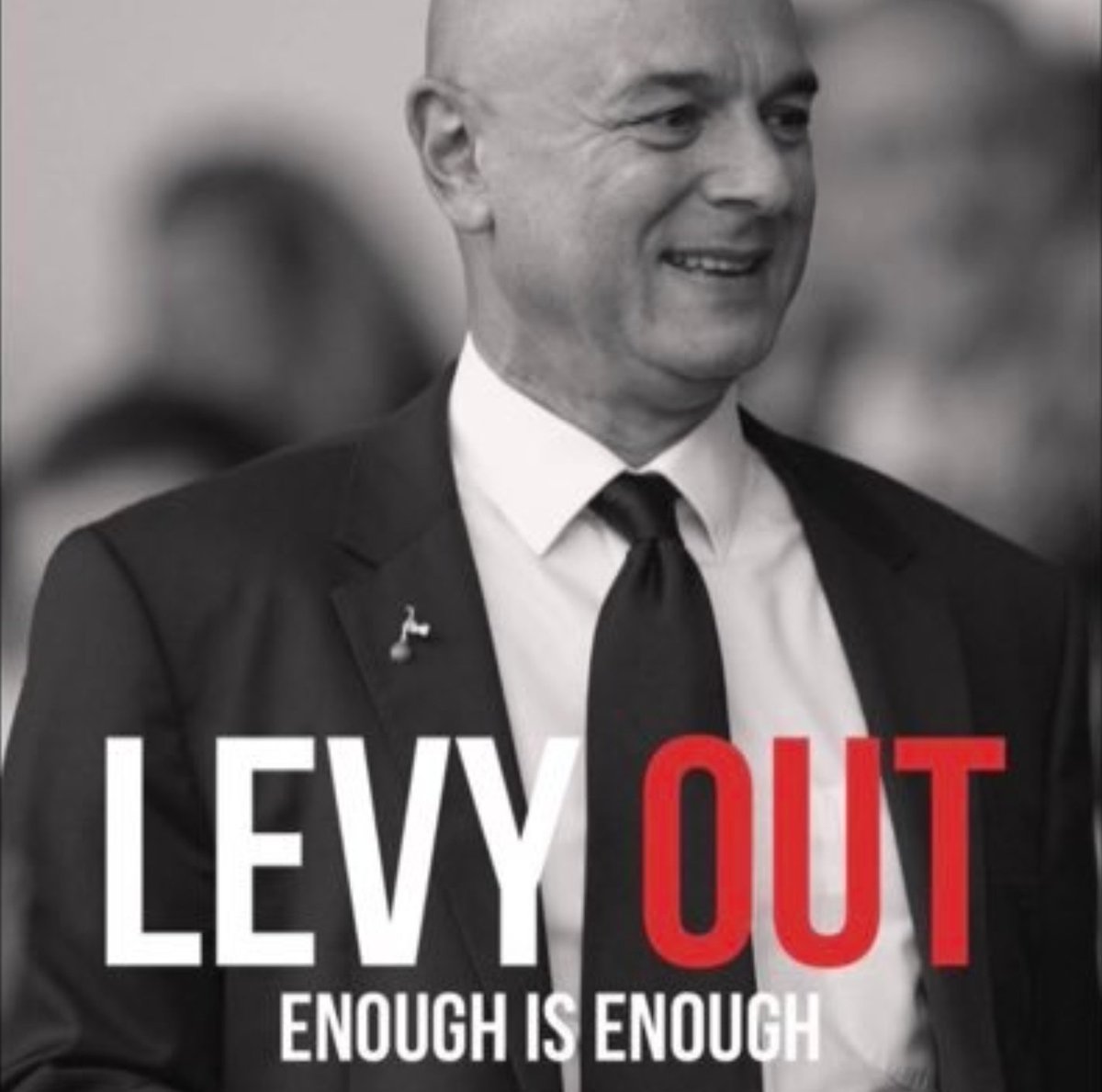 IndoorKiteFlyer's tweet photo. @SpursOfficial #LevyOut https://t.co/rcTq9S89Wn