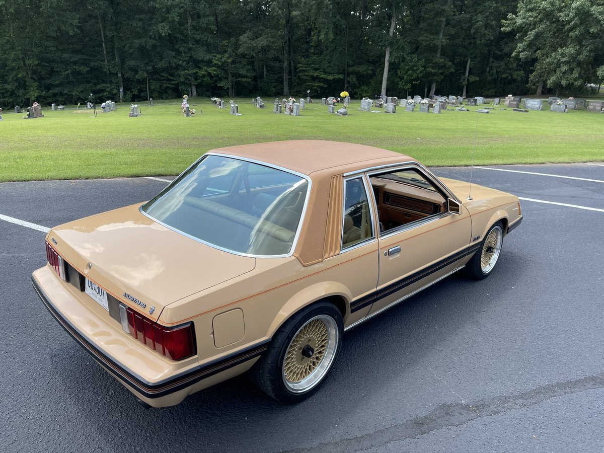 4,054 mile, 79 Mustang Ghia 😳