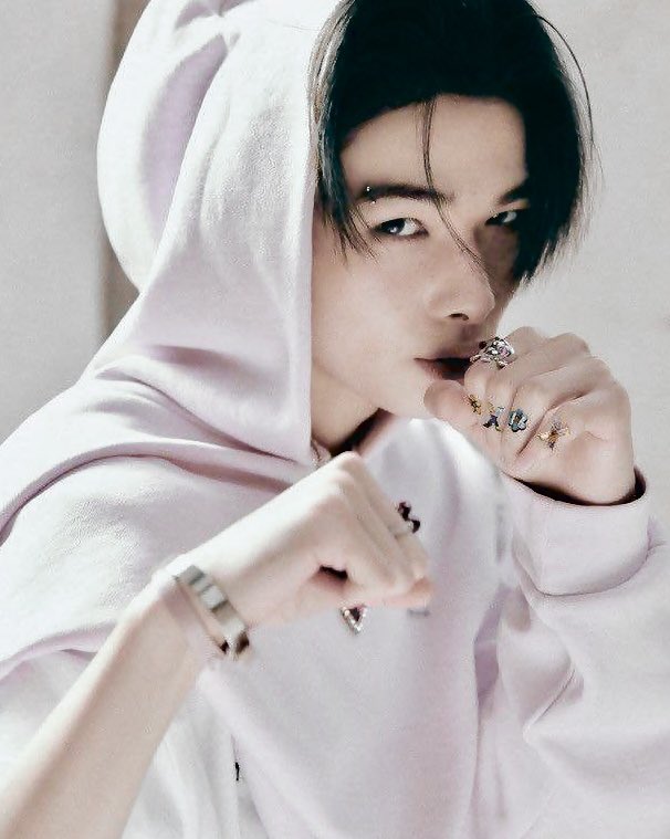 lovinishimura's tweet image. ❌⭕️

#ENGENESelcaDay #ENSD #ENGENE #ENHYPEN #니키 #NI_KI #ENHYPEN_NI_KI @ENHYPEN_members @ENHYPEN