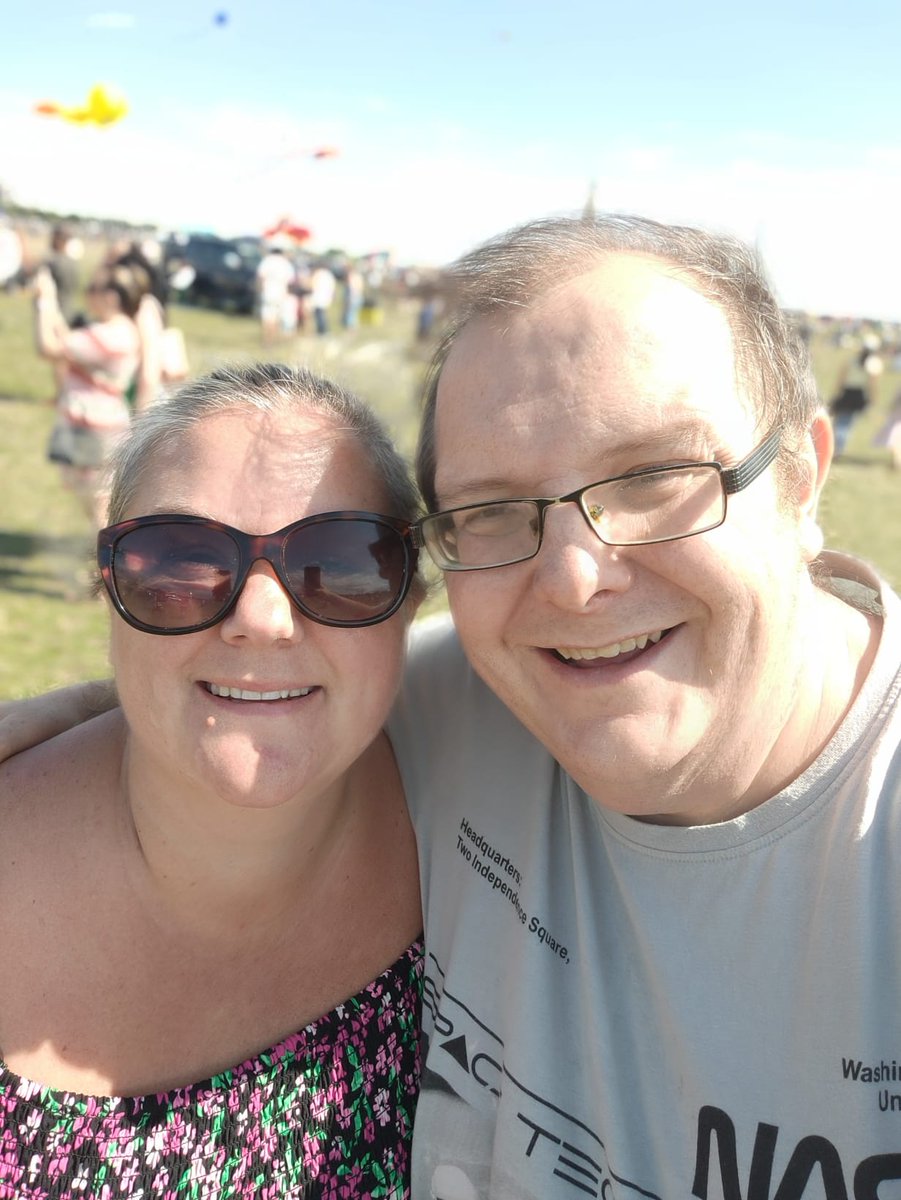 laidlaw_stuart's tweet image. 9 years ago I was lucky enough to marry the love of my life @ClaireeeFaireee
She has given me so many happy memories and three amazing daughters
I couldn't ask for a more amazing partner in life....