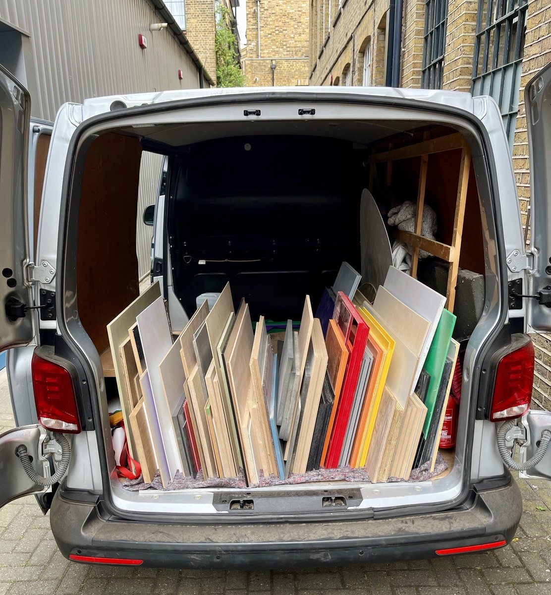 capitalmodels's tweet photo. We regularly take off-cuts from our workshop to the Watford Recycling Art Project (WRAP).
WRAP was founded in 1995 &amp; specialises in the recycling/repurposing of ethically sourced commercial waste for creative enterprise.
#recycledart #sustainableart #recycling #repurposing https://t.co/KNNbfwf6fV