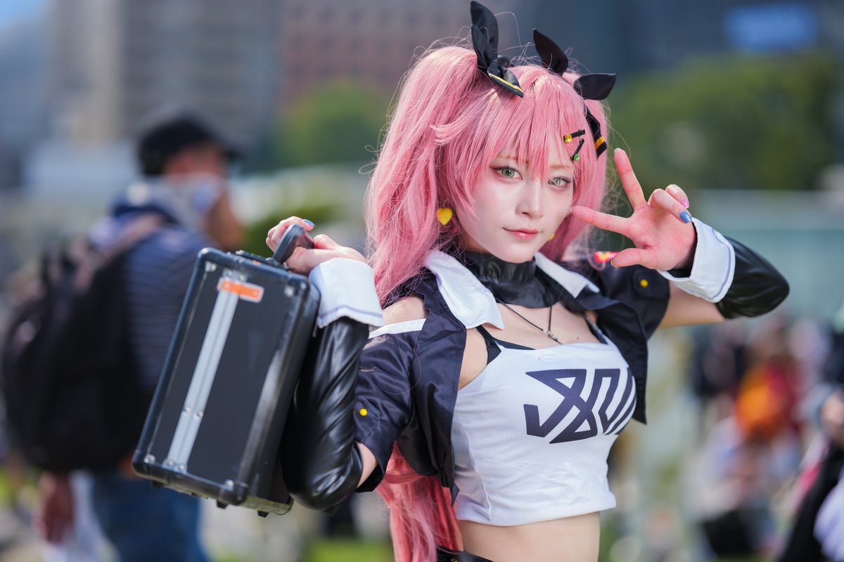 ニコちゃんのコスは全身写真がお気に入り！！！ タップして全部みて
