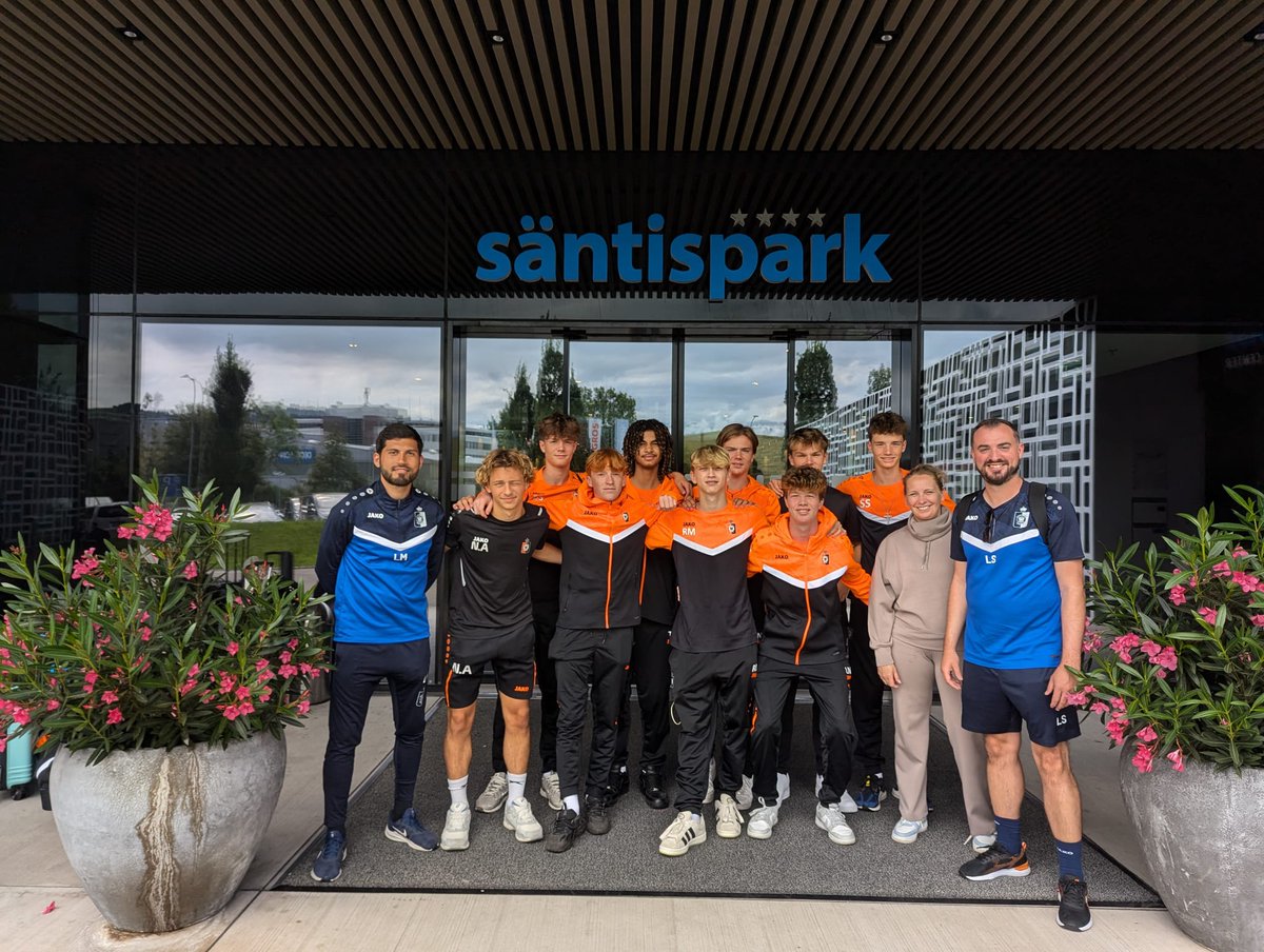 ACAFootballPart's tweet image. The U17 players have arrived in Switzerland to participate in the tournament. Good luck boys!

🇨🇭 #InternationalHelvetiaCup #HelvetiaCup