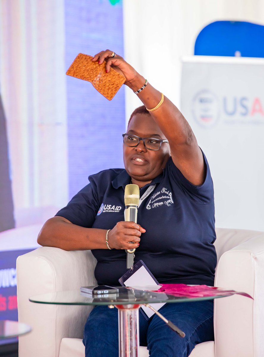 Kenya Livestock Market Systems Activity (@lmskenya) on Twitter photo "We used fish skin to make this wallet. Through USAID support, we set up a fully equipped factory on the shores of Lake Turkana opening new markets and opportunities in the blue economy." - Lucy Lodenyi, Victorian Foods, Turkana County.
<a href="/USAIDKenya/">USAID Kenya</a> <a href="/acdivoca/">ACDI/VOCA</a> <a href="/FeedtheFuture/">Feed the Future</a> "We used fish skin to make this wallet. Through USAID support, we set up a fully equipped factory on the shores of Lake Turkana opening new markets and opportunities in the blue economy." - Lucy Lodenyi, Victorian Foods, Turkana County.
<a href="/USAIDKenya/">USAID Kenya</a> <a href="/acdivoca/">ACDI/VOCA</a> <a href="/FeedtheFuture/">Feed the Future</a>