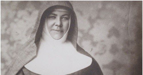 catholicnews1's tweet photo. St. Mary #Mackillop the 1st Saint of #Australia and Foundress of the Sisters of St. Joseph of the Sacred Heart - Saint of August 8
https://t.co/2VCAHvR1QP https://t.co/1uZh8HhAP8