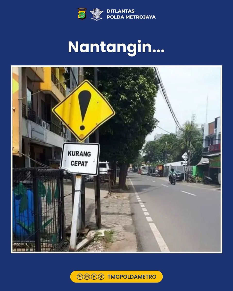 TMCPoldaMetro's tweet photo. Kayak ada yang salah, tapi apa ya? π€
Pernah nemuin rambu kayak gini juga nggak Sobat Lantas? Apa tulisannya?
#tmcpoldametrojaya #rambu #rambulalulintas https://t.co/GvlmjaJrT5