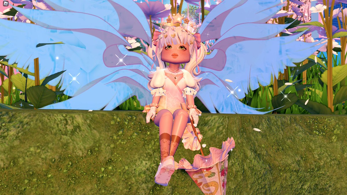 TopStarRoyale's tweet photo. ˚ʚ♡ɞ˚
so lovely!! these new items rlly make me want to re-edit RH photoshoots again !
/)/)
( . .)
( づ♡
#royalehigh #royalehightrades #royalehighedit @RoyaleHighValks #royalehighgiveaway sry tags https://t.co/iBFbk82Zew