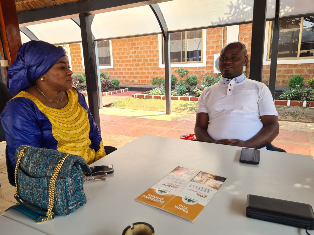 EtoyiFidele's tweet photo. Une séance de travail avec le Secrétaire Général, Billy KAMBALE, à KAMPI YA BOMA. https://t.co/P58yYRi3jy