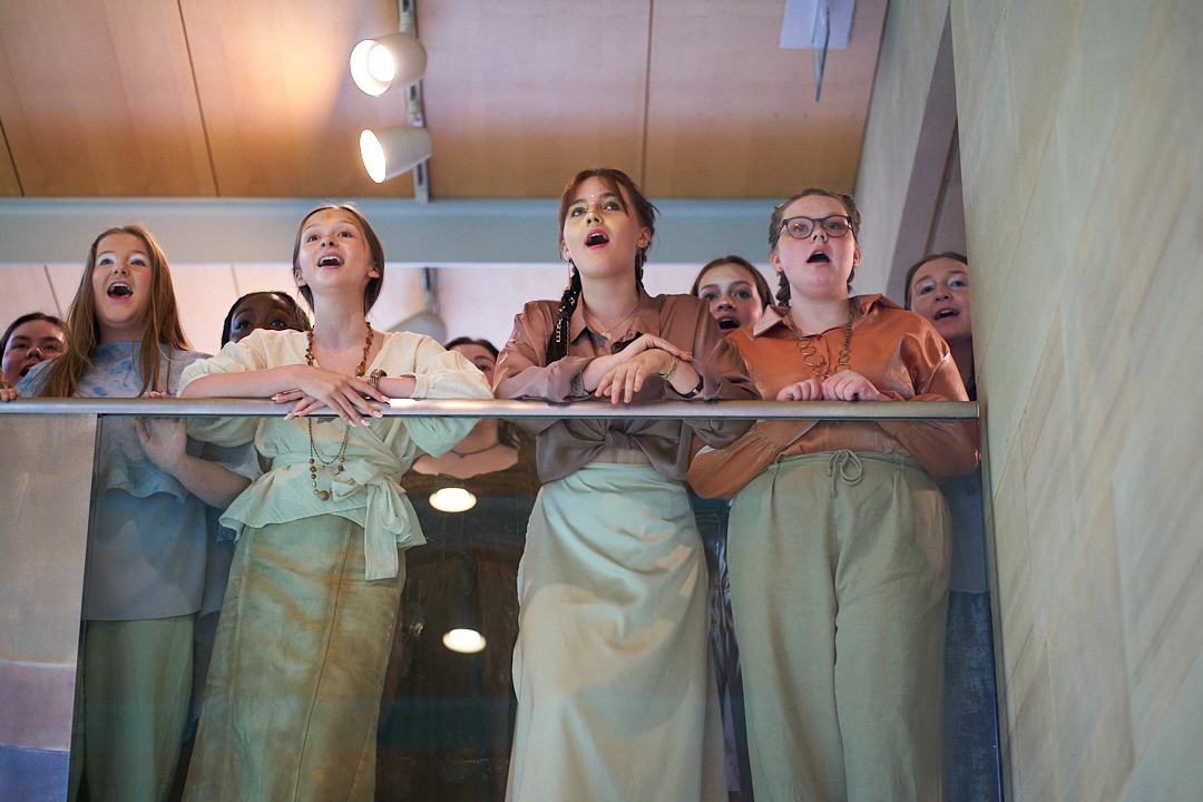 Opera North (@opera_north) on Twitter photo Proud of our Youth Company, who performed their moving 'Songs of Alchemy' <a href="/YSPsculpture/">Yorkshire Sculpture Park</a> this past weekend.
The piece was created in just a week (😮), after the young people's visit to Bharti Kher's powerful exhibition ‘Alchemies’.
📸: Justin Slee Proud of our Youth Company, who performed their moving 'Songs of Alchemy' <a href="/YSPsculpture/">Yorkshire Sculpture Park</a> this past weekend.
The piece was created in just a week (😮), after the young people's visit to Bharti Kher's powerful exhibition ‘Alchemies’.
📸: Justin Slee