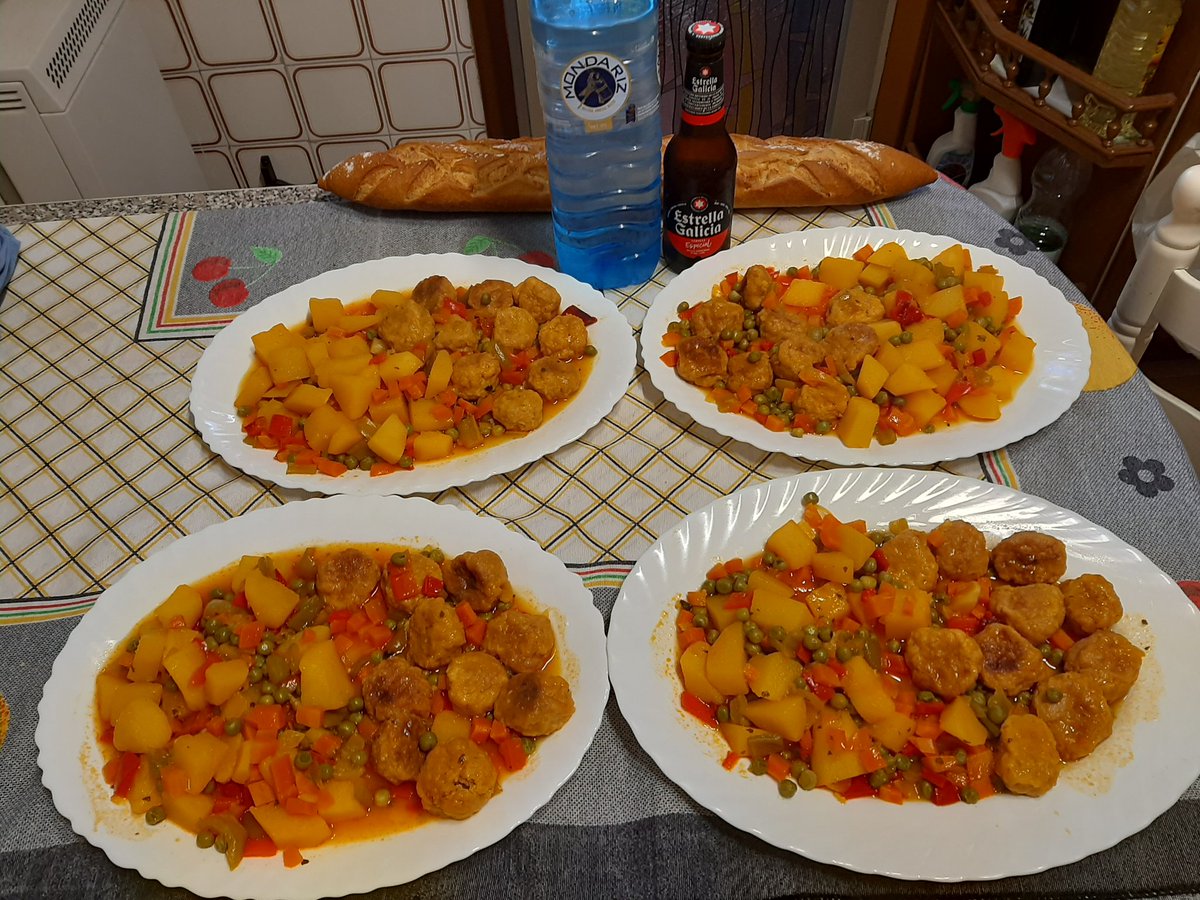 Pues vamos, buen provecho y feliz jueves 😘💕🤗😋😋😋